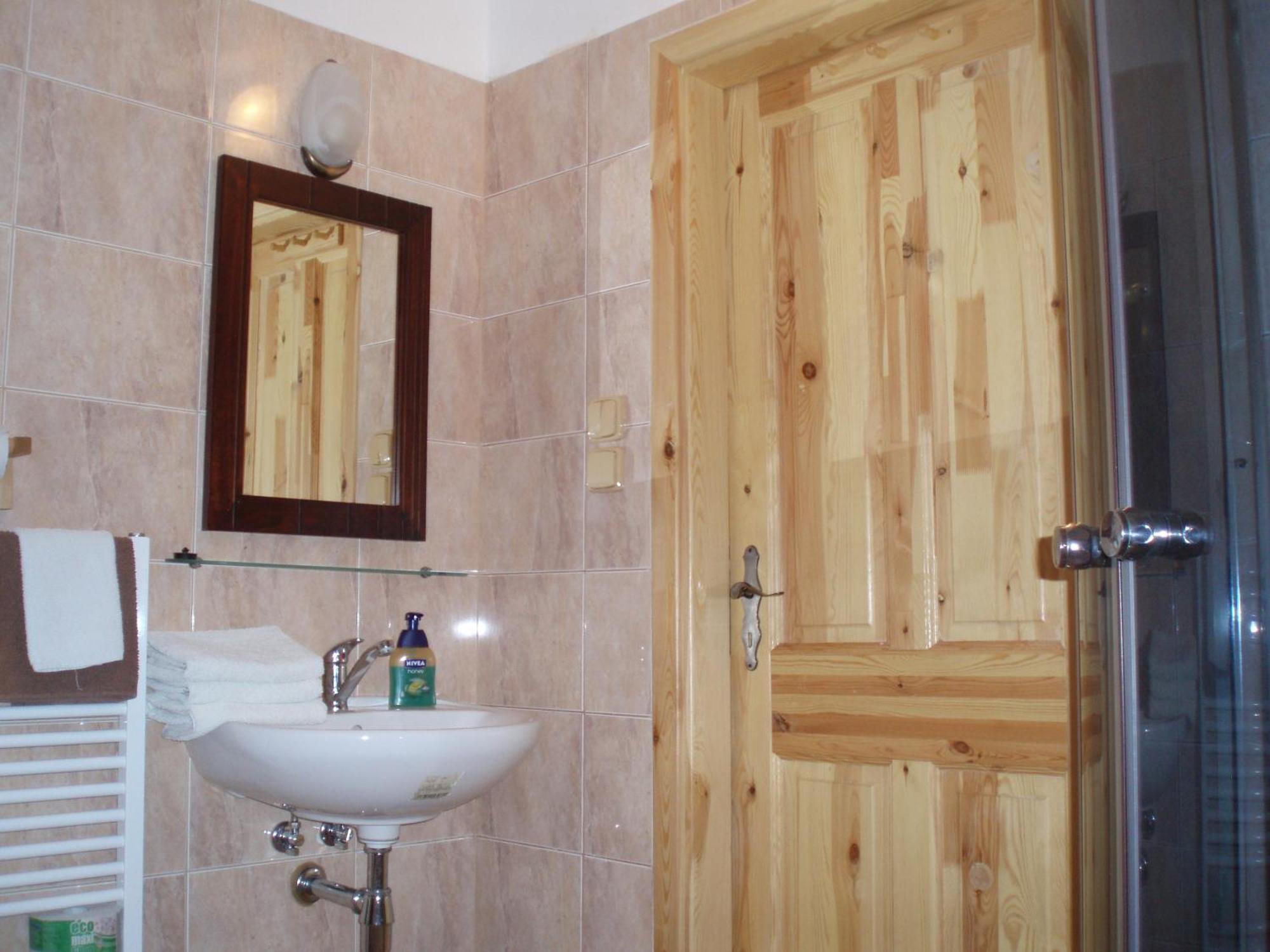 Penzion V Podhradi Stramberk Room photo